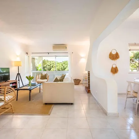 Semesterbostad Sunny Vilamoura Golf With Private Pool *